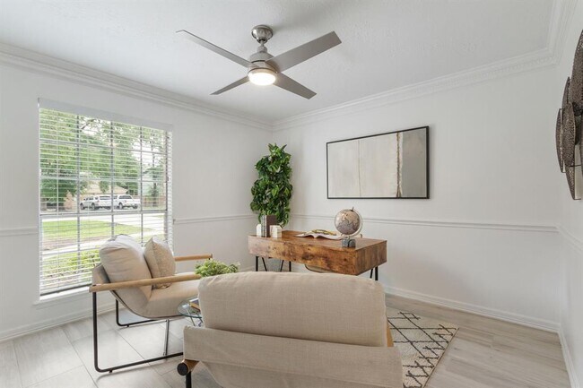 Foto del edificio - 77 Crystal Lake Ln
