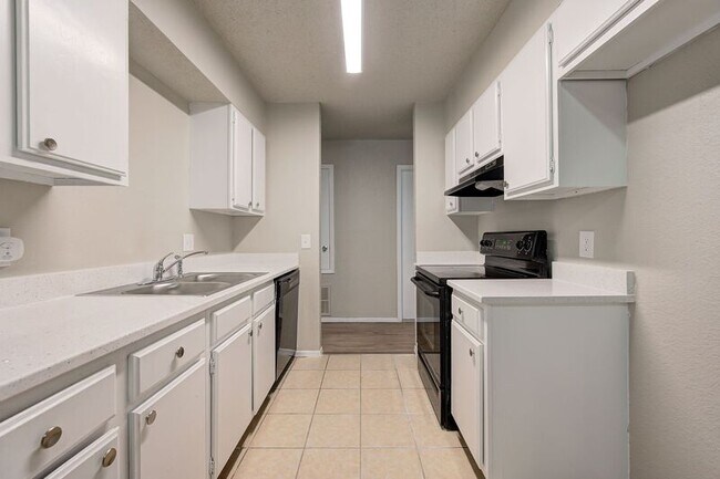 Foto del edificio - 313 Belmont Dr