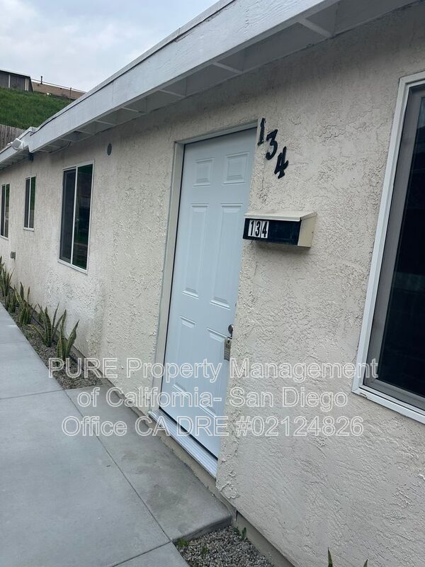 Building Photo - 134 Demona Pl