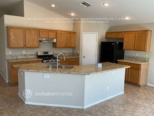 Foto del edificio - 4037 Aaron Scott St