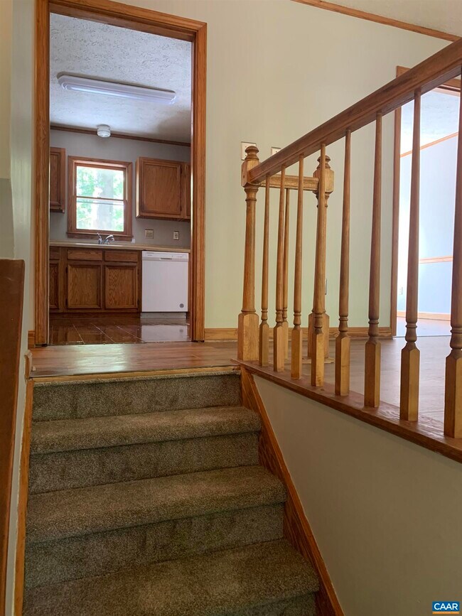 Foto del edificio - 103 Cloverhill Ct