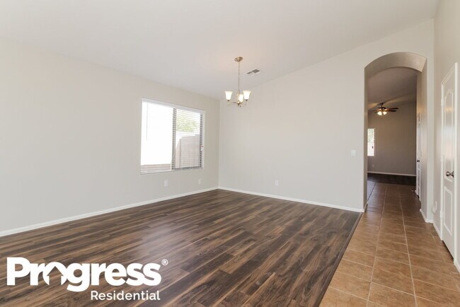 Building Photo - 1231 N 158th Dr