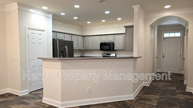 Foto del edificio - 518 Camden Yards Way
