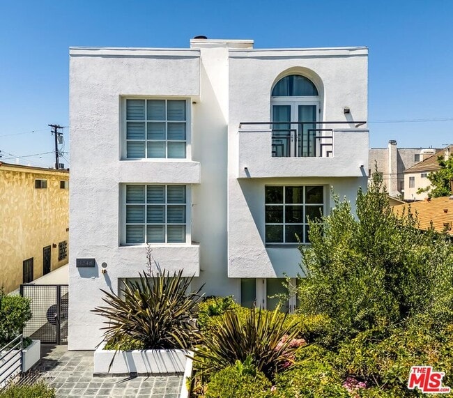 Building Photo - 1248 24th St