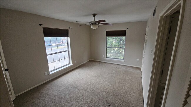 Foto del edificio - 2507 Montrose Blvd