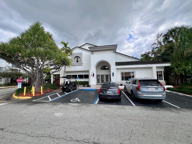 Foto del edificio - 5720 Rock Island Rd