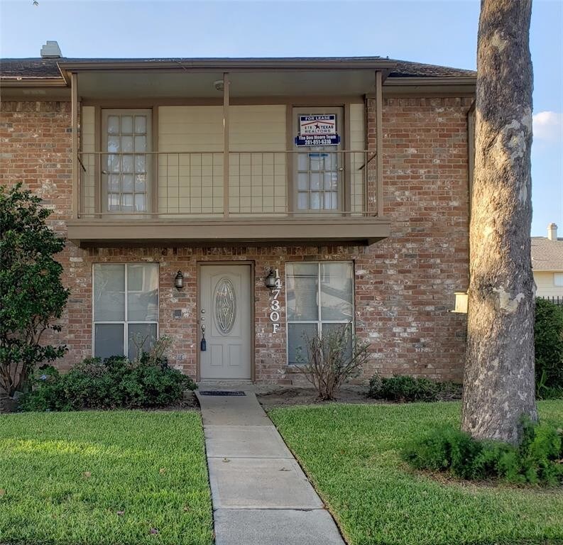 Foto principal - 14730 Perthshire Rd