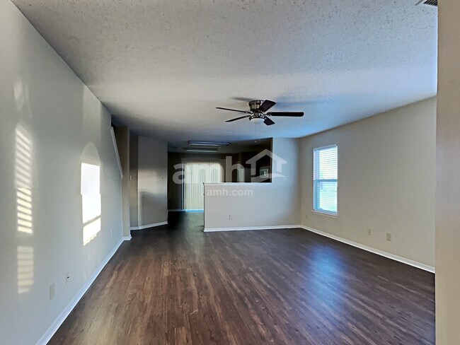 Foto del edificio - 9240 W Rising Sun Drive