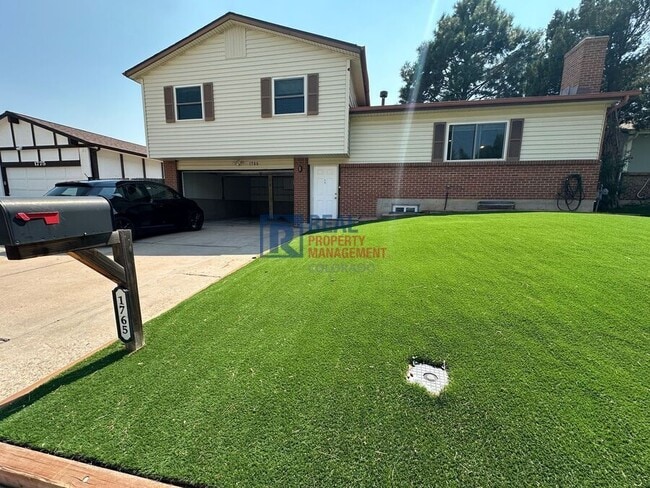 Photo - 1075 S Elkhart Way Apartment