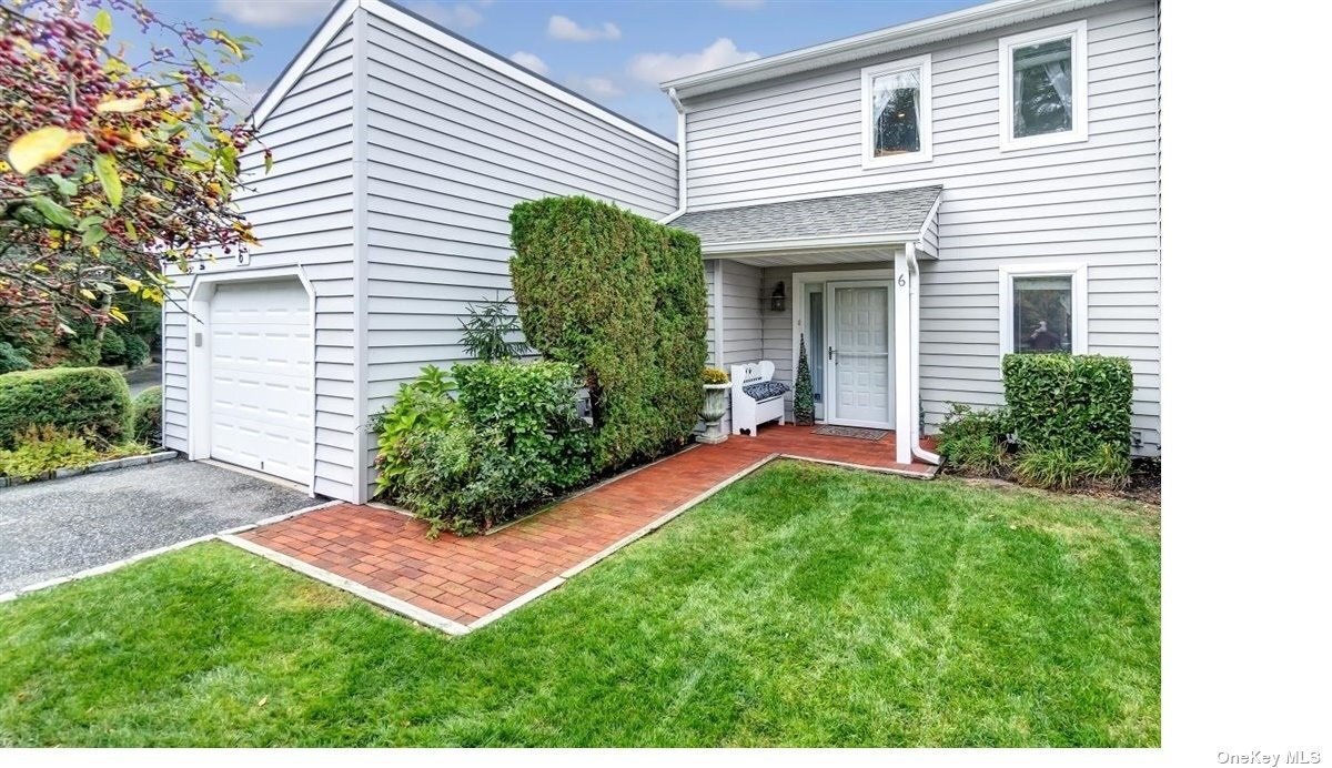 Foto principal - 6 Beaver Lake Ct