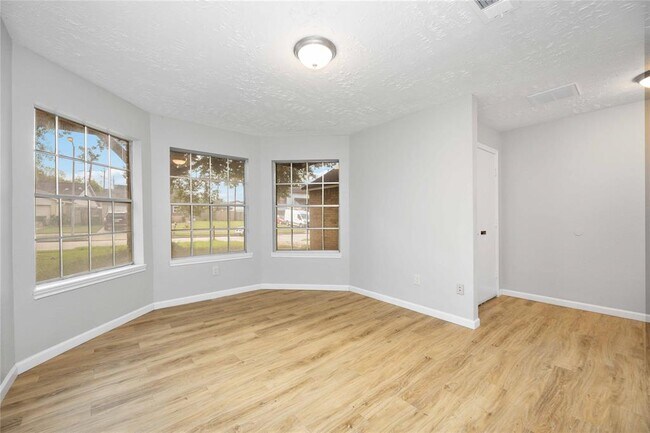 Foto del edificio - 20207 Misty Pines Dr