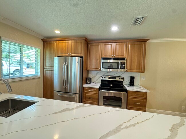 Foto del edificio - 512 High Point Dr