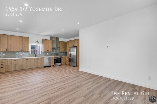 Foto del edificio - 1454 Yosemite Dr