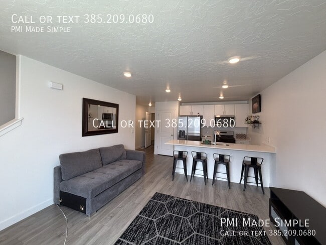 Building Photo - 3901 Buckland Dr