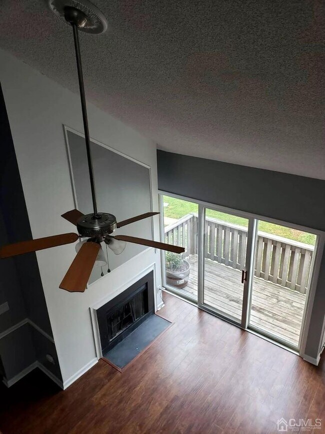 1610 Aspen Dr Unit 1610 Aspen, Plainsboro Township, NJ 08536 Condo