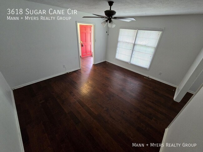 Foto del edificio - 3618 Sugar Cane Cir