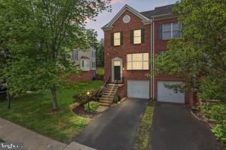 Building Photo - 9757 Cheshire Ridge Cir