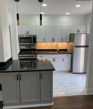 Building Photo - 246 Division Ave NE