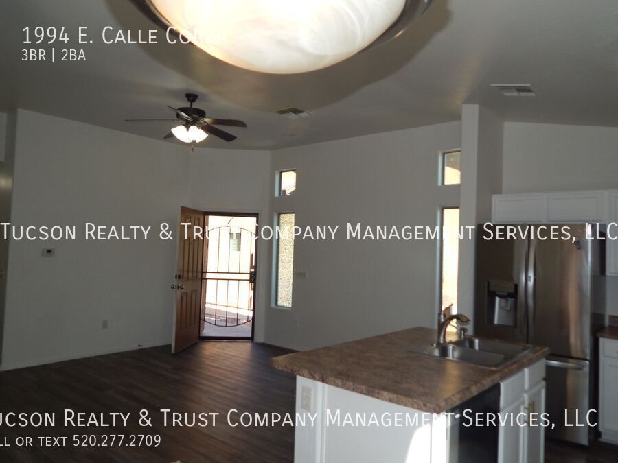 Primary Photo - 3 Bedroom - 2 Baths Close -Sunnyside Schoo...