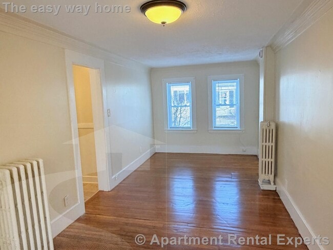 Photo - 15 East St Apartment