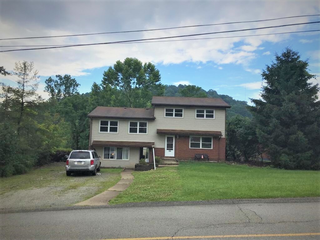 126 Matterhorn Rd, Monroeville, PA 15146 House for Rent in