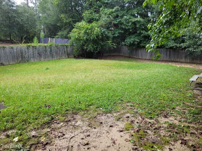 Building Photo - 3 br, 2 bath House - 472 Pinecrest Dr