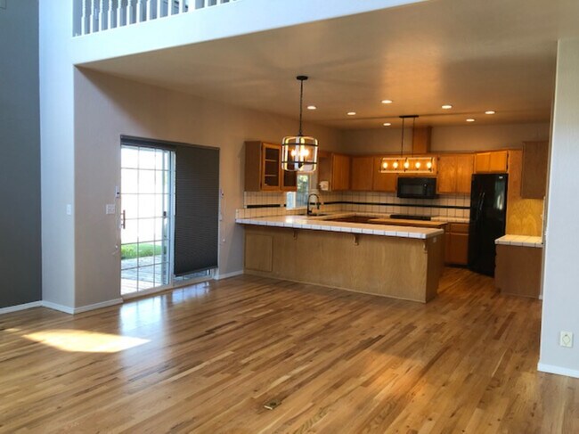 Foto del edificio - 245 Arnos St