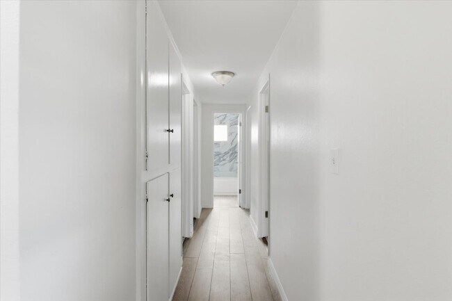 Building Photo - 2986 Calle Quebracho