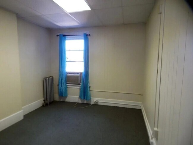 Foto del edificio - 32 - 364-368 Maple Street
