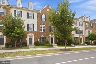 Building Photo - 8206 Greenbelt Station Pkwy