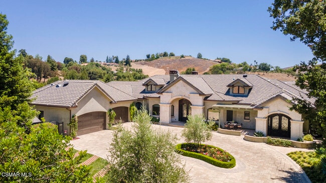 Building Photo - 4358 Cresthaven Dr