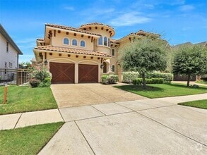 Building Photo - 2192 Hidalgo Ln