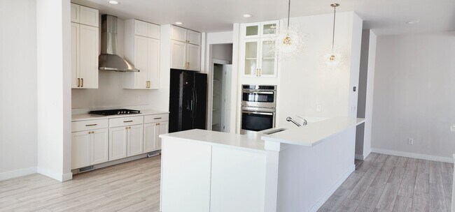 Foto del edificio - Amazing 2 story for rent in Daybreak!