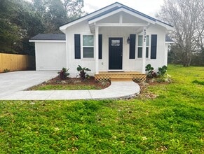 Building Photo - 4092 A Ave