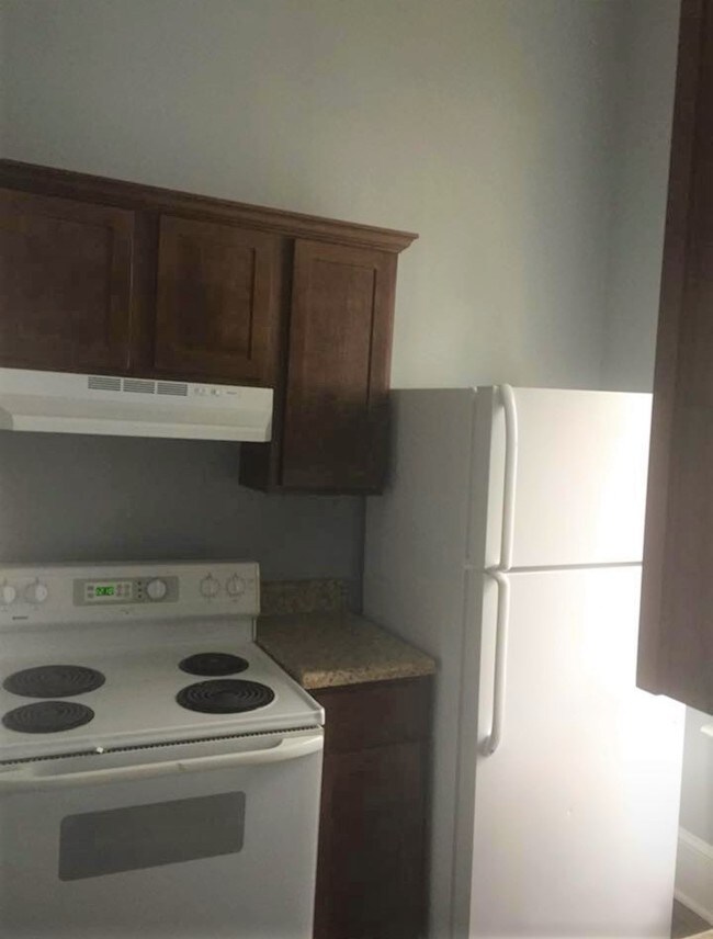 Kitchen - 1030 Tatnall St