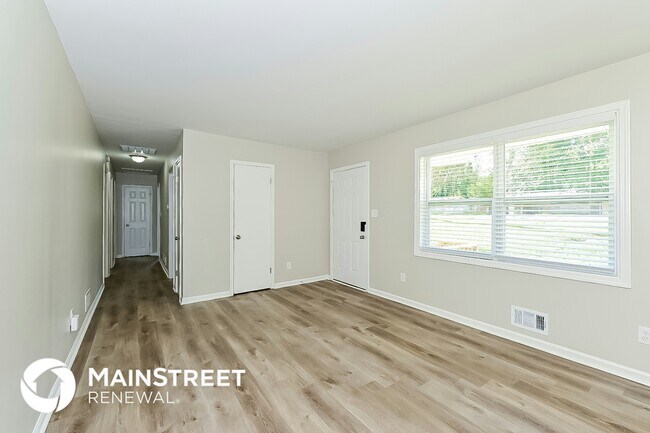 Foto del edificio - 2816 Knollview Dr