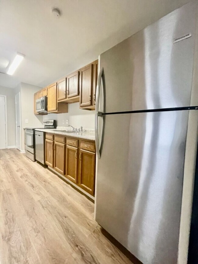 Foto del edificio - Must see this adorable 2 Bedroom, 2 bath condo on the 2nd floor in the RoseCroft community