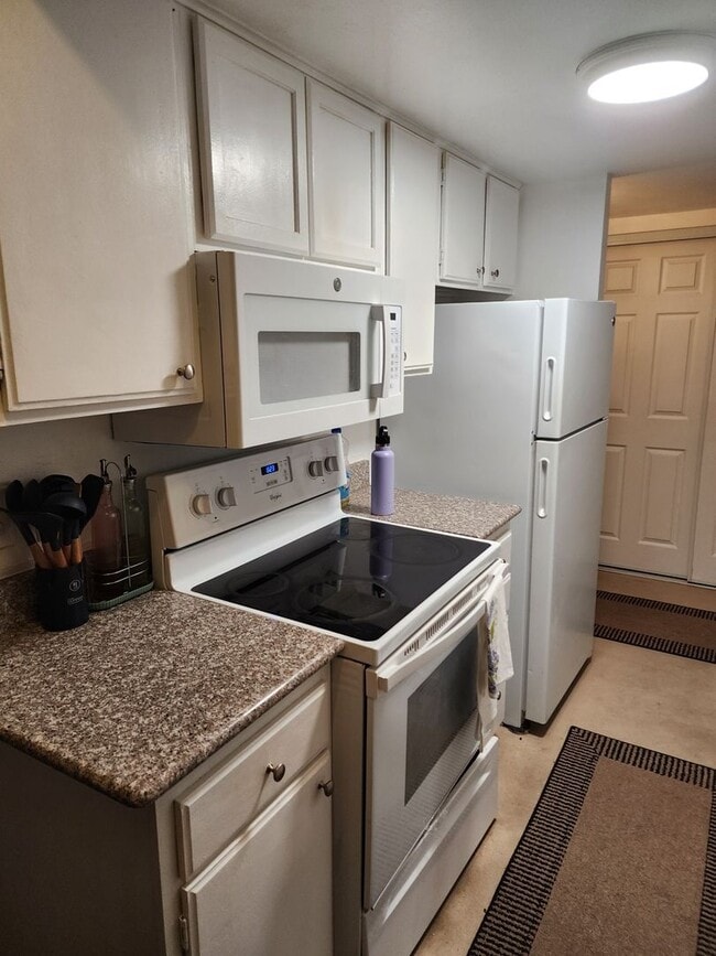 Ready, Renovated, Furnished and waiting fo... - Ready, Renovated, Furnished and waiting fo... House