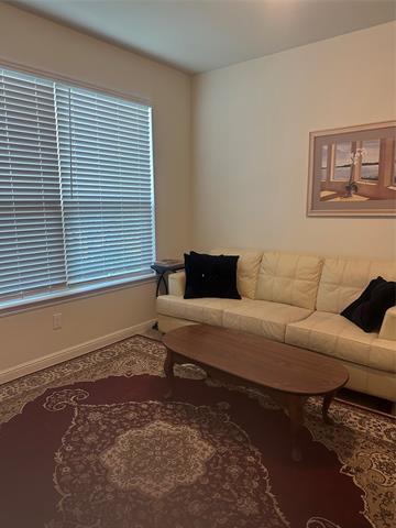Building Photo - 5005 Hayseed Dr