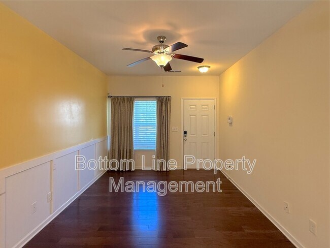 Foto del edificio - 10325 Bunclody Dr