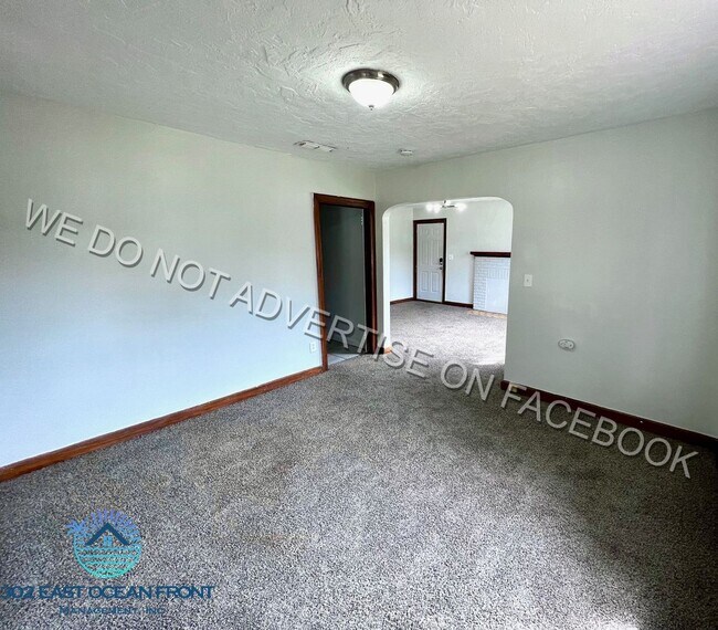 Building Photo - Lovely 2 bedroom / 1 bathroom home now ava...