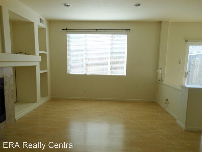 Building Photo - 3 br, 2 bath House - 9769 Cattail Circle
