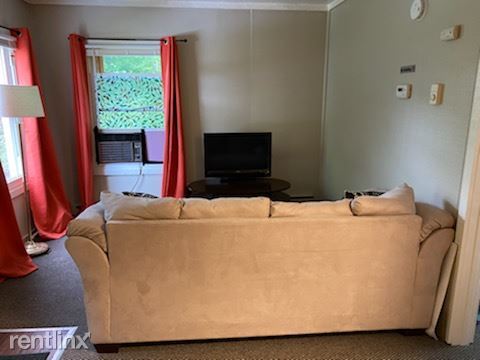 Foto del edificio - 1 br, 1 bath House - 109 S Saginaw St Unit 1
