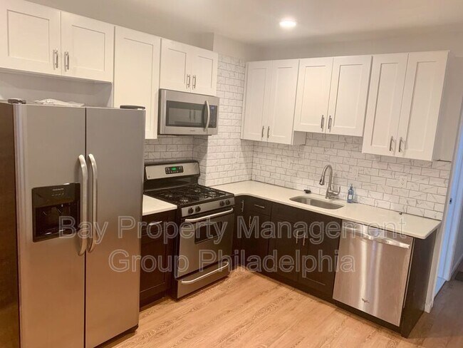 Foto del edificio - 744 S 19th St