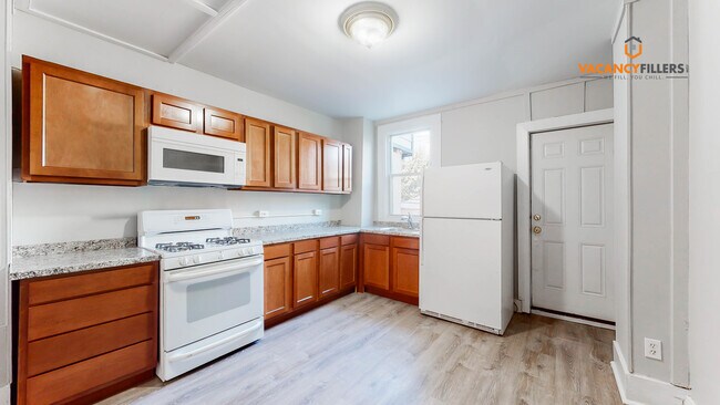 Building Photo - Updated 2 bed near Patterson Park & Canton!