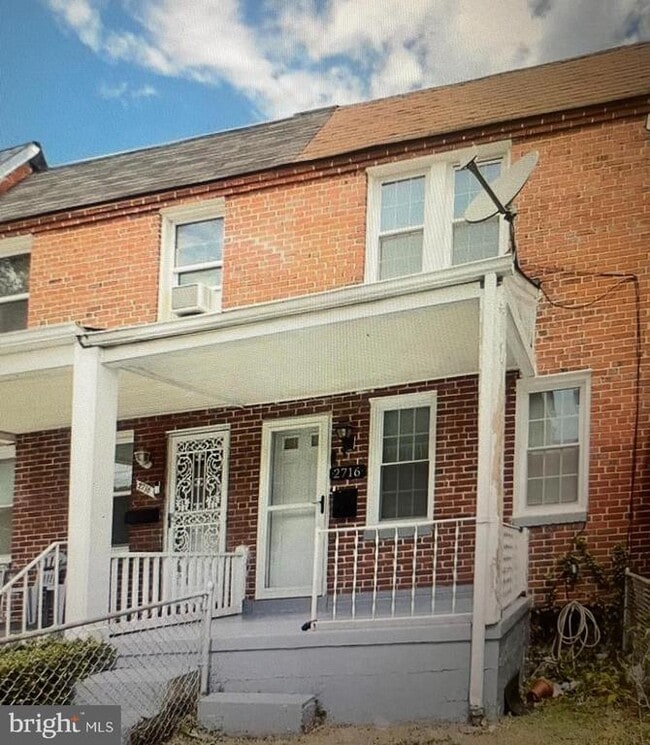 Building Photo - 2716 W Lanvale St