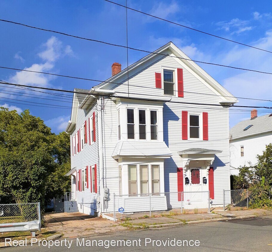 Primary Photo - 3 br, 1 bath House - 101 Veazie Street