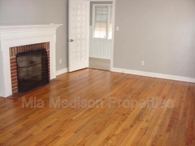 Building Photo - 1411 E 31st St