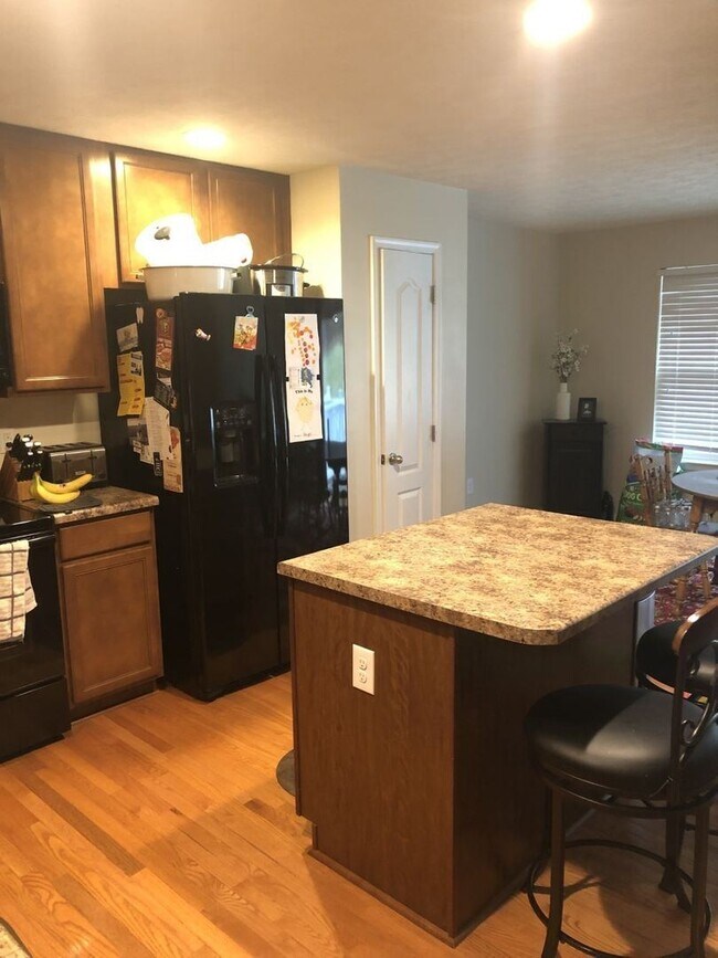 Foto del edificio - 3 br, 2.5 bath House - 211 Summerfield Drive