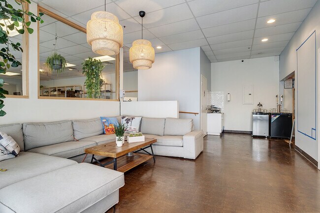Foto del edificio - 3388 17th St